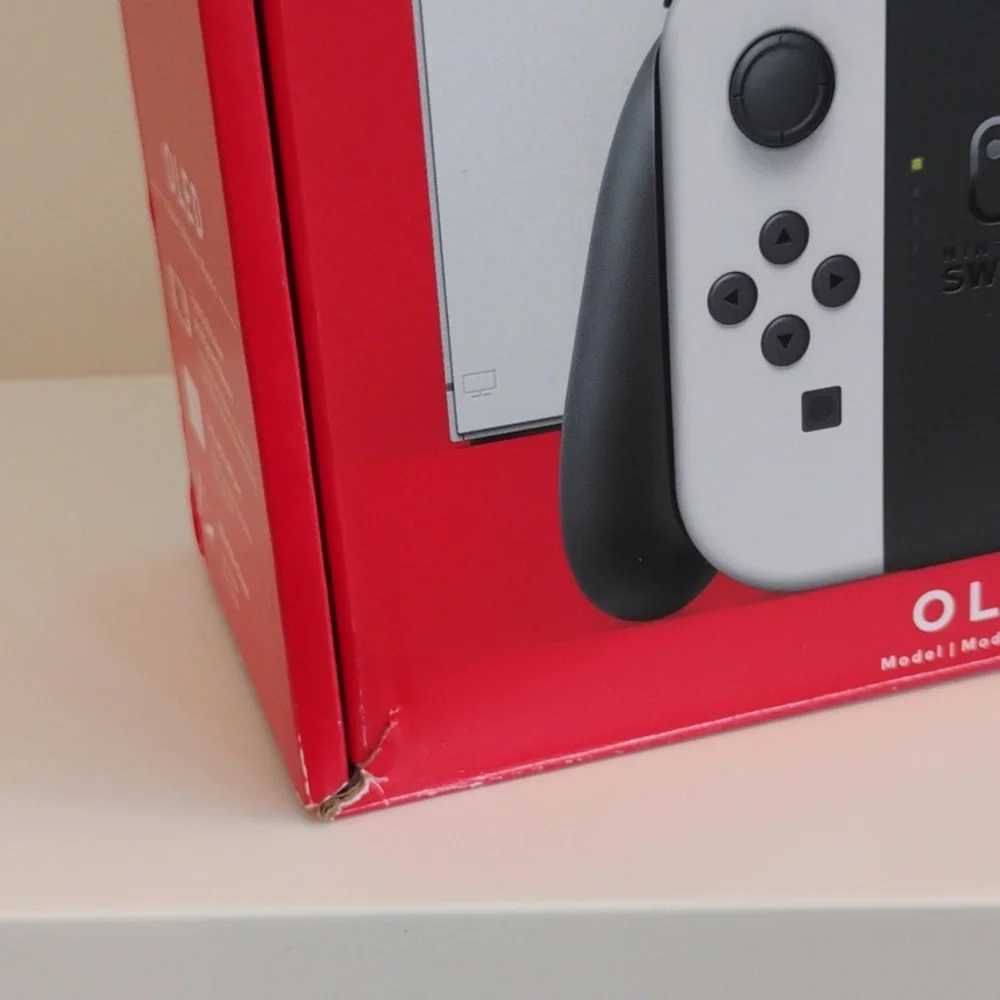 Nintendo Switch Console Box